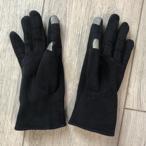 Black winter gloves with gold accents - Picture 2 of 5